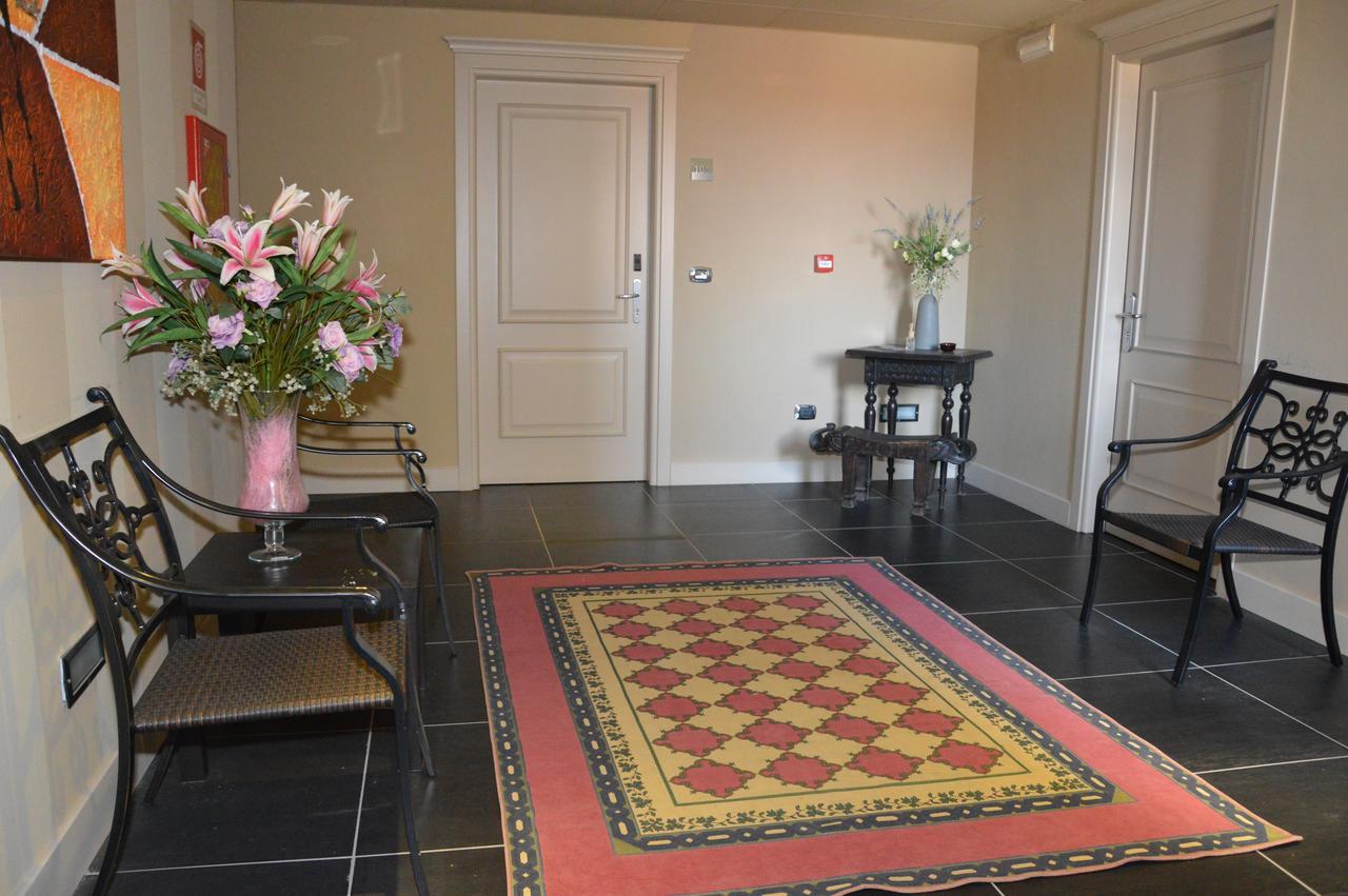 Roccamonfina Palace Hotel Ngoại thất bức ảnh