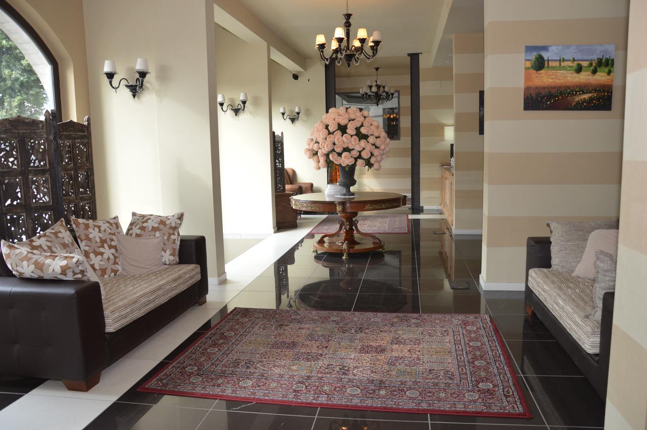 Roccamonfina Palace Hotel Ngoại thất bức ảnh