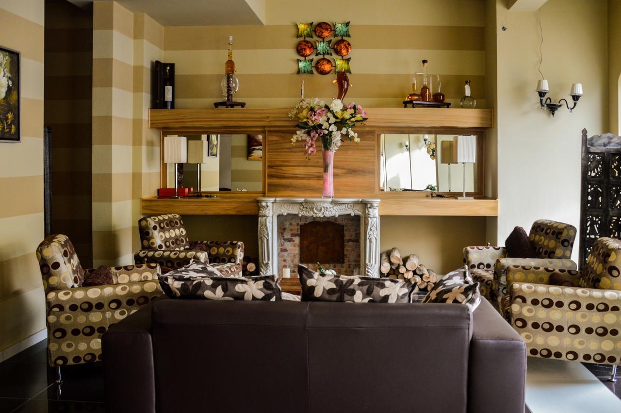 Roccamonfina Palace Hotel Ngoại thất bức ảnh
