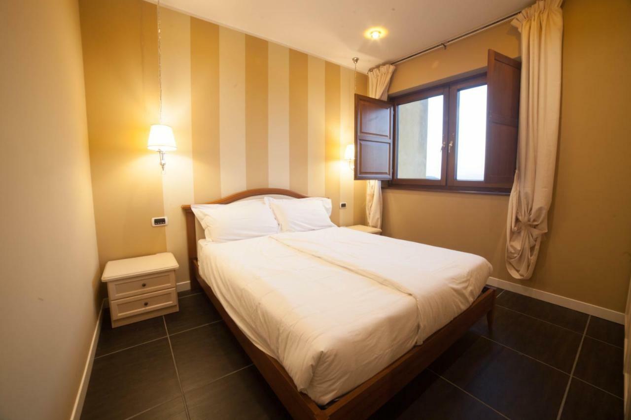 Roccamonfina Palace Hotel Ngoại thất bức ảnh