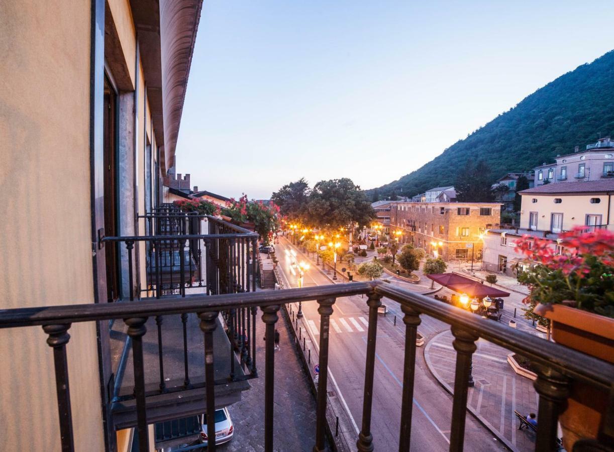 Roccamonfina Palace Hotel Ngoại thất bức ảnh